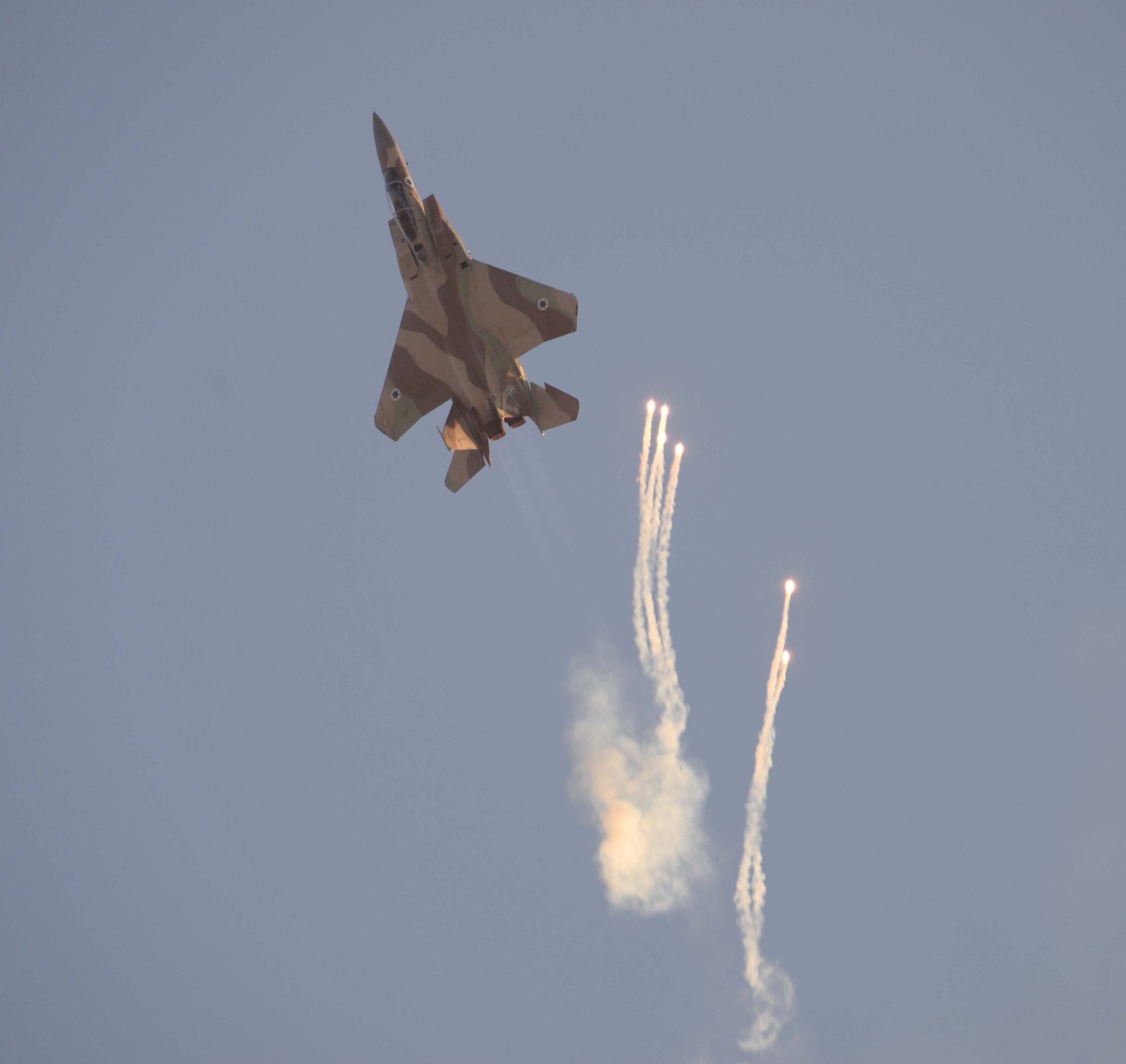 ציר הזמן המתוח: צה"ל במוכנות שיא למערכה רב-זירתית מול איראן